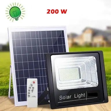 Proiector cu panou solar 200W