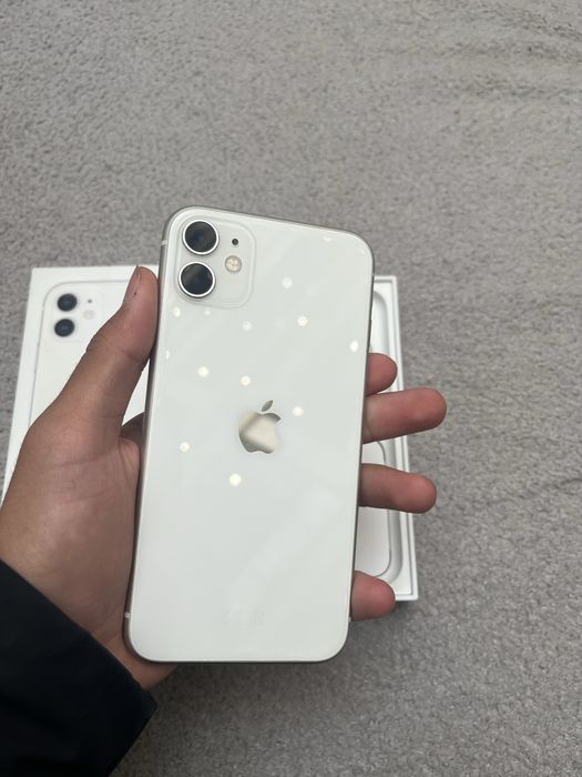 iPhone 11 64/78%