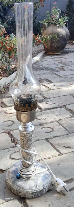 винтажная мраморная настольная лампа, в рабочем состоянии