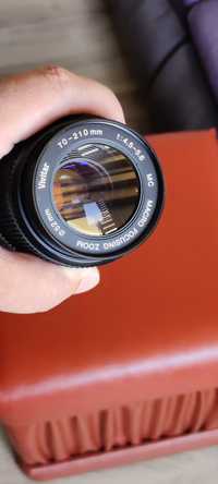 Obiectiv Vivitar 70-210mm 1:4,5-5,6 pentru Canon FD