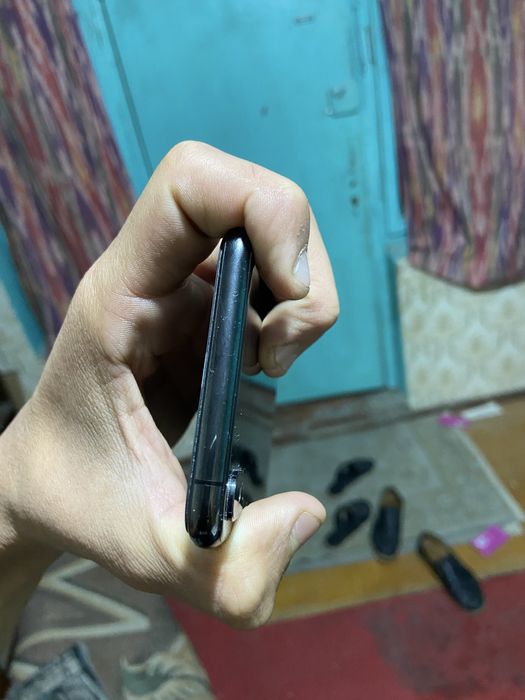 Iphone xs max sotiladi