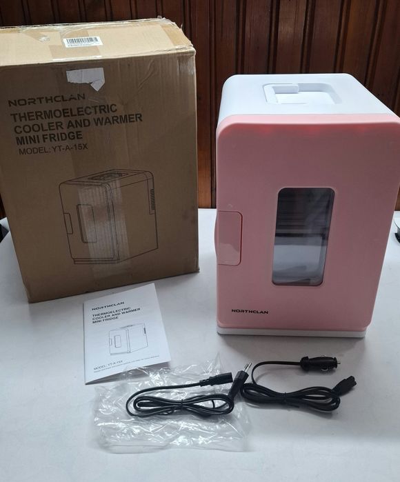 Мини хладилник NORTHCLAN 15 л, с 220 V AC/12 V DC,двоен режим