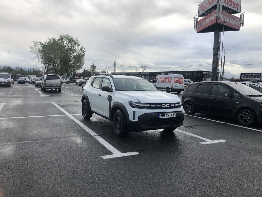 Duster 3  , model essential benzina + gpl