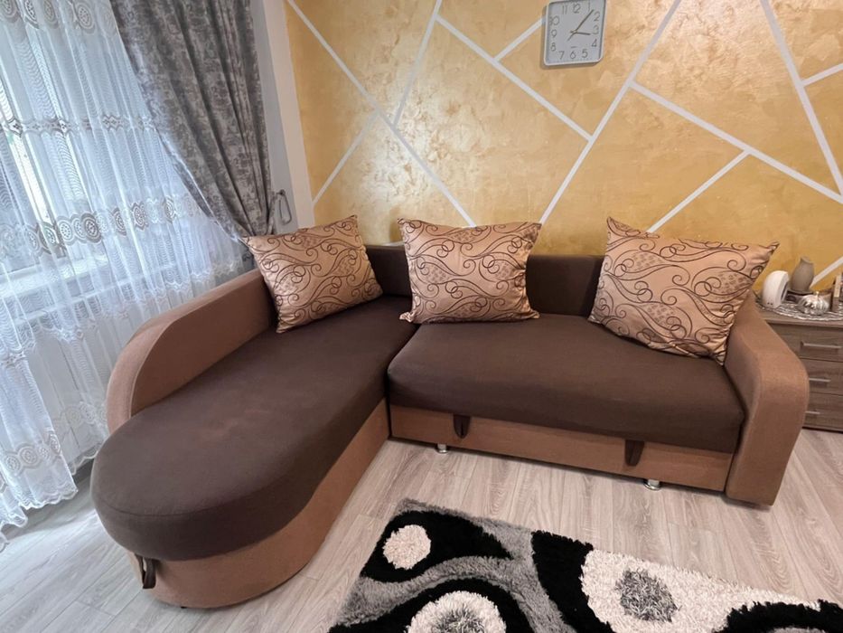 Vand coltar extensibil in conditii foarte bune