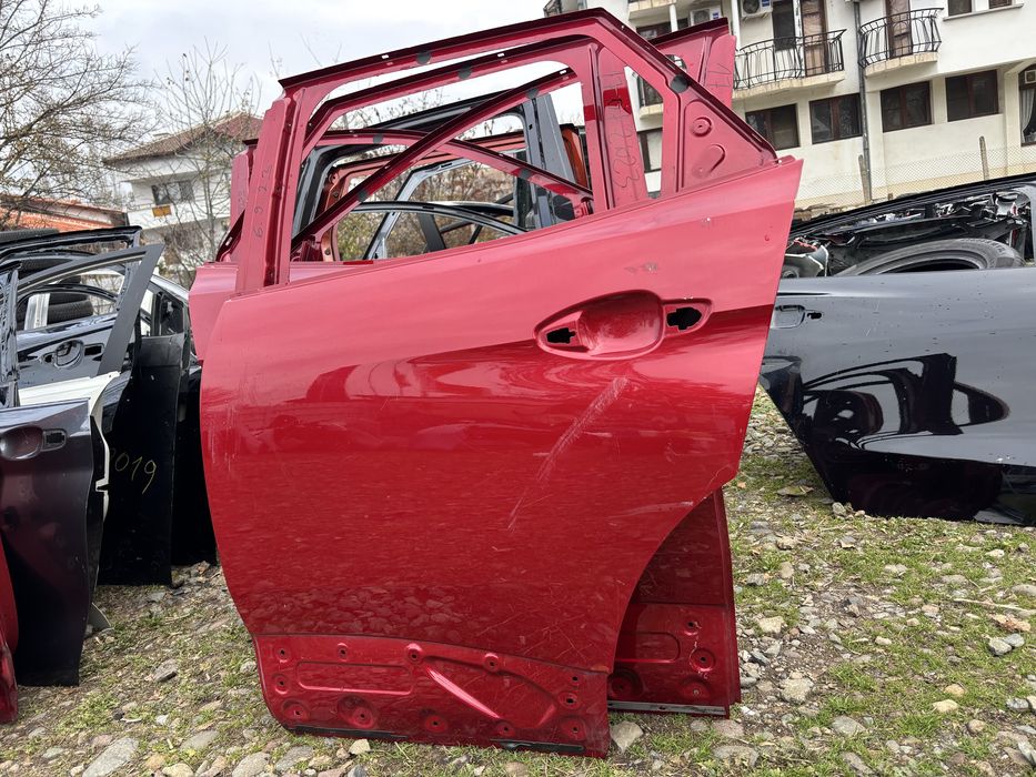 Врата Пежо 3008/Peugeut 3008   2броя