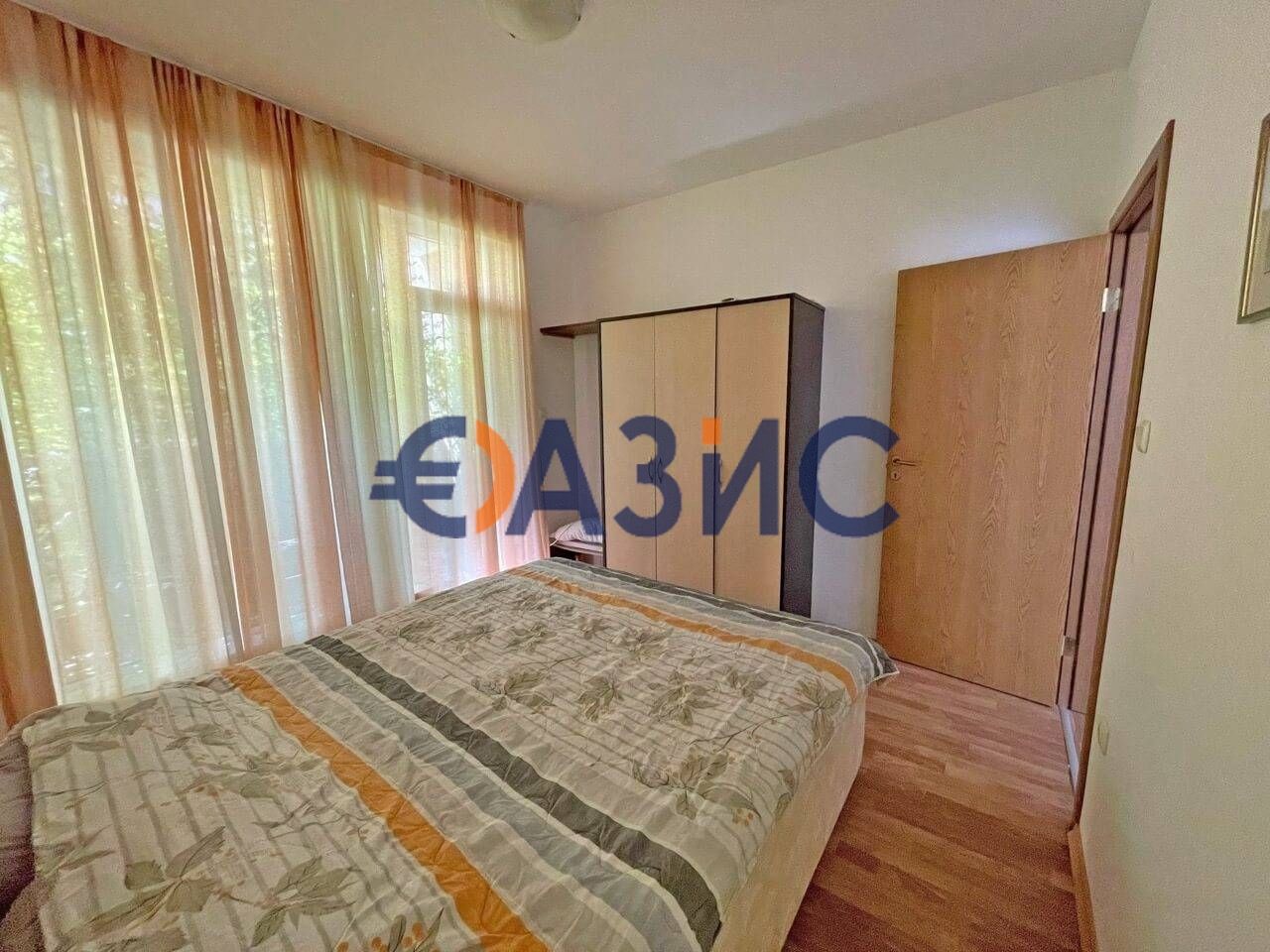 Продава се Тристаен апартамент в к.к. Слънчев бряг - 67 кв.м за 889 €/кв.м - Снимка #7
