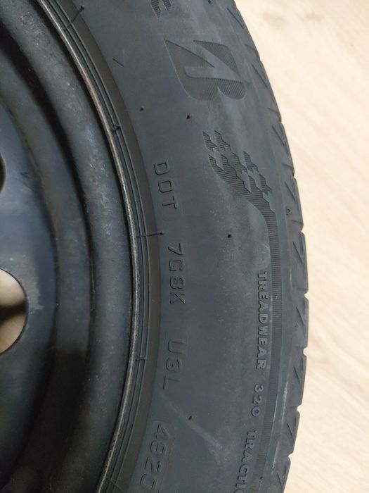 Vând jante/roti cu anvelope 205 55 16 vară pentru Skoda Scala/Kamiq