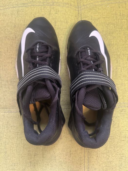 Маратонки за фитнес и спорт Nike