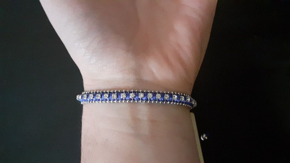 Conbipel синя гривна за ръка