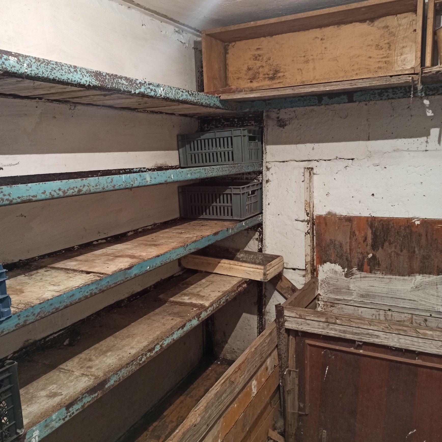 Продам Овощехранилище (бокс)