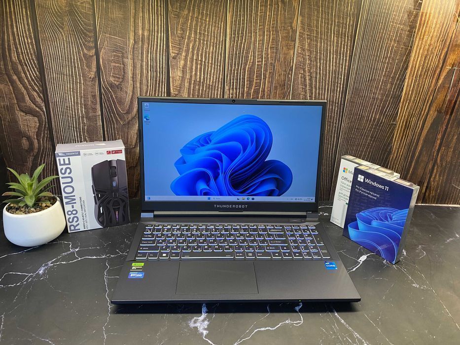 Мощный игровой ноутбук Thunderobot 15 — новинка 2025 года! ultrakz