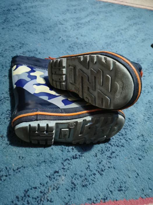 Резиновые сапоги детские