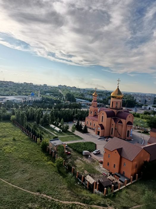 Продаю -2-х. ком. кв. У/П.