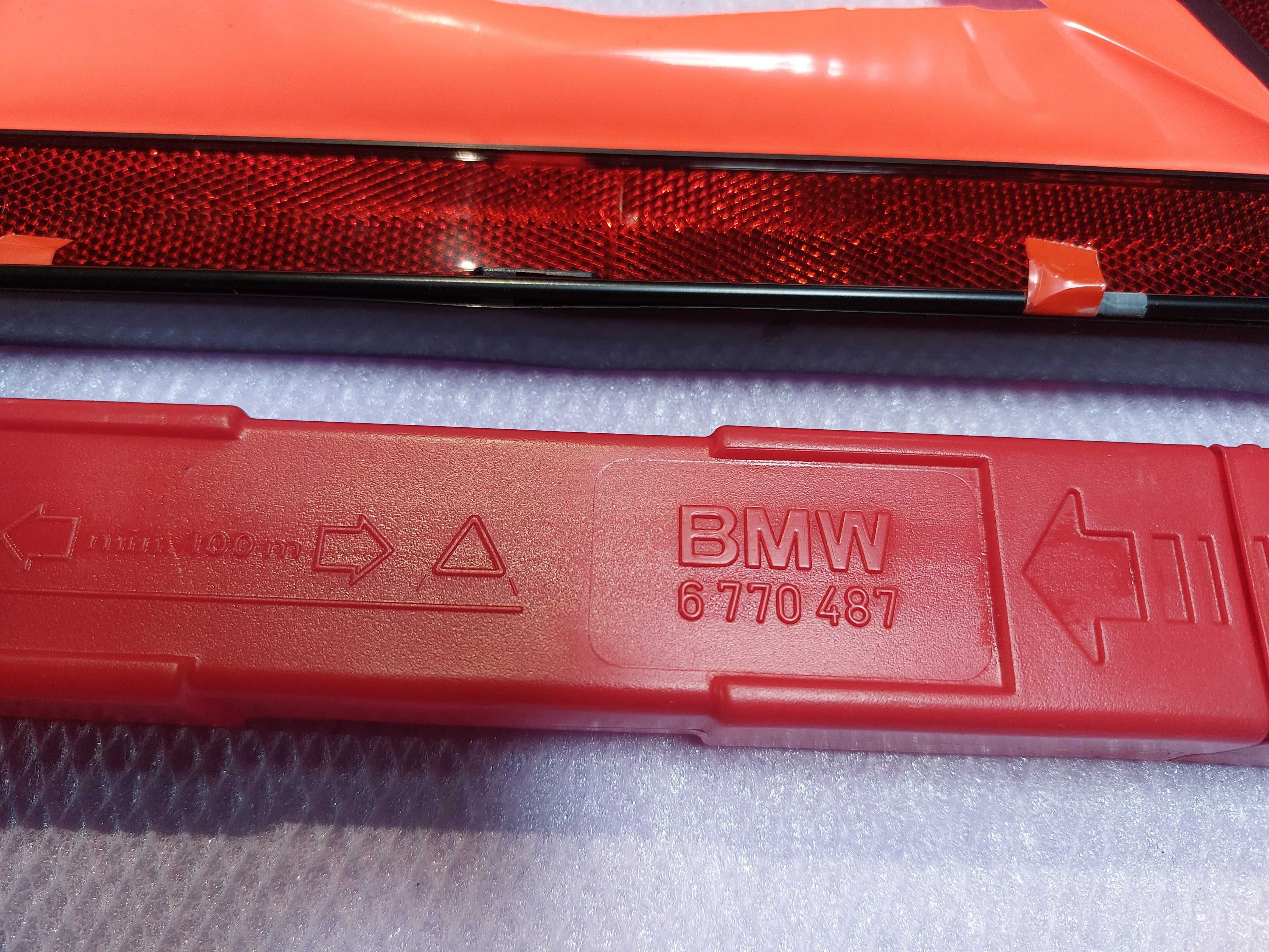 Triunghi reflectorizant Original BMW Seria 1 2 3 4 5 6 7 8 Cod 6770487