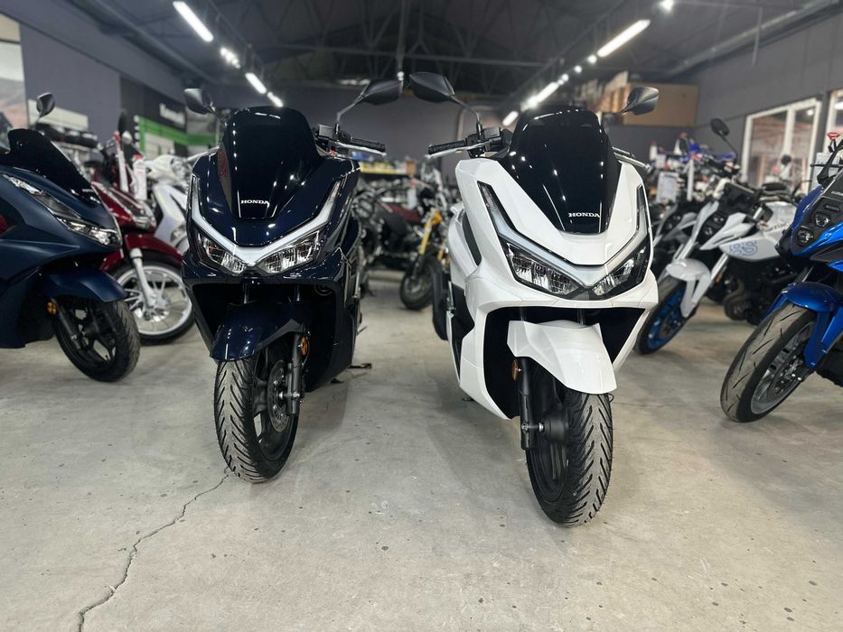 Honda PCX 125 DX 2025, cat B 125 - stoc Honda Constanta