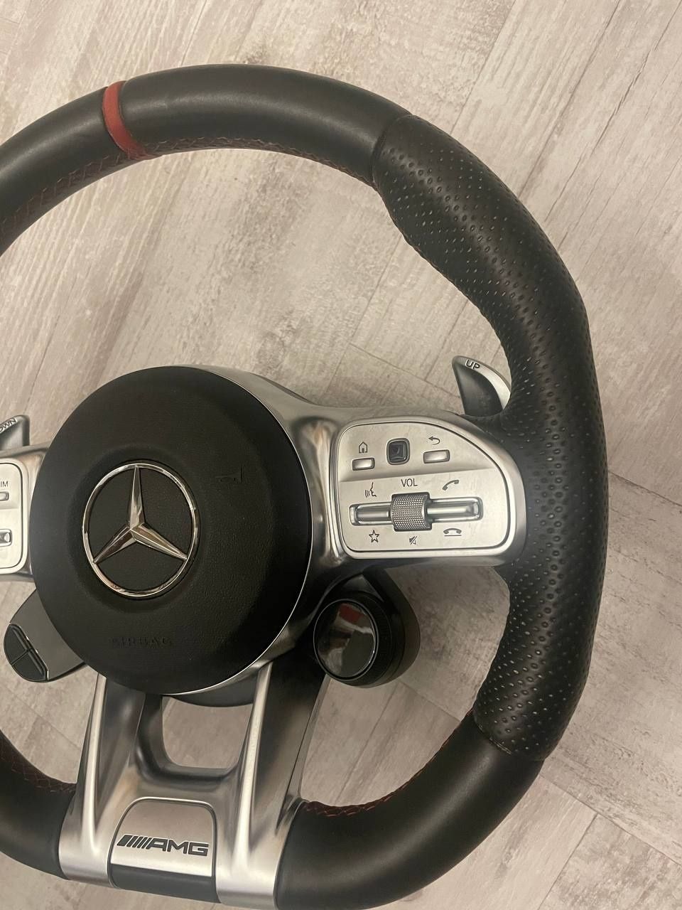 Volan Mercedes AMG Race Display Clasa A B C E G CLS GLE S A 19 23 G63