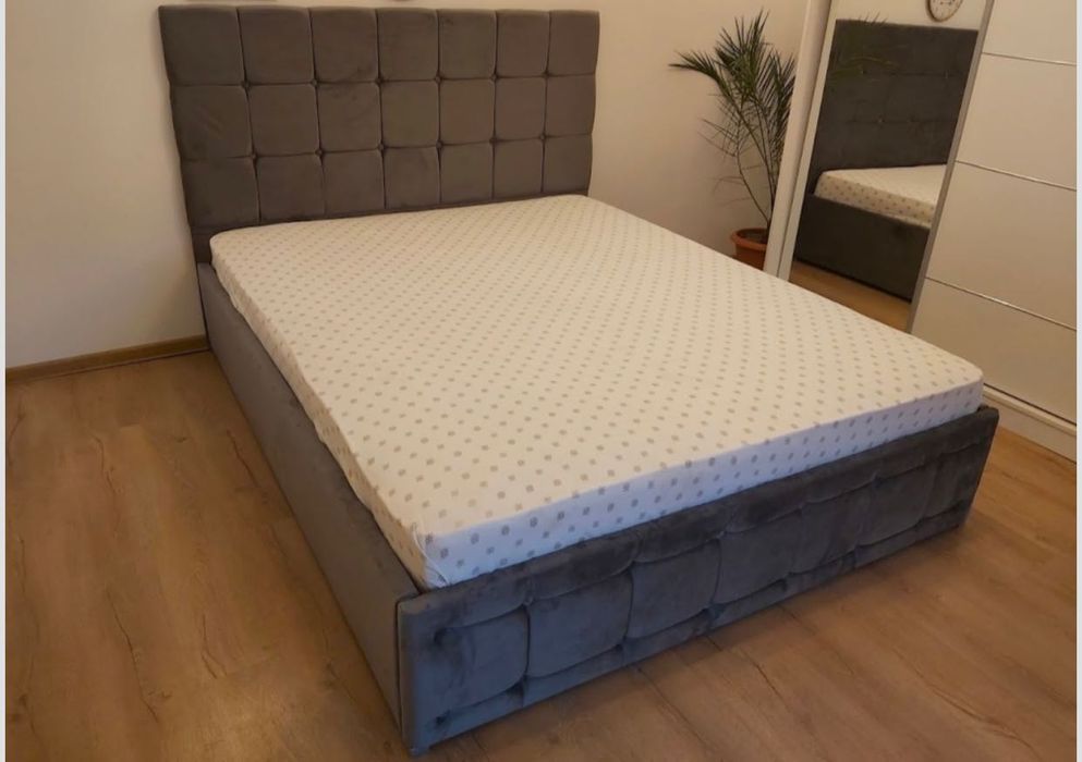 Pat Tapitat 160 cm x 200 cm, Gri din stofa, fara saltea