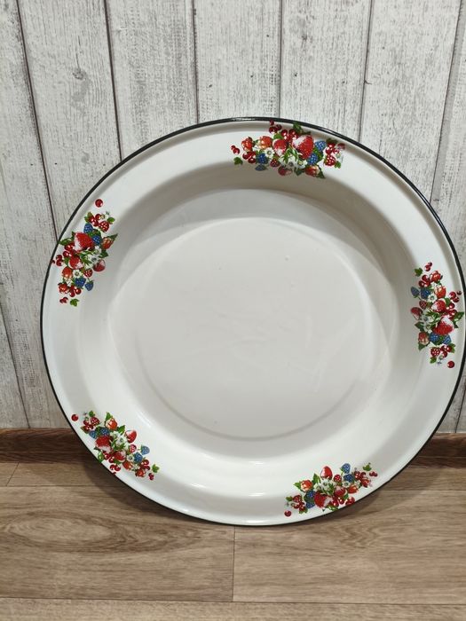 Продам   новое блюдо  табак