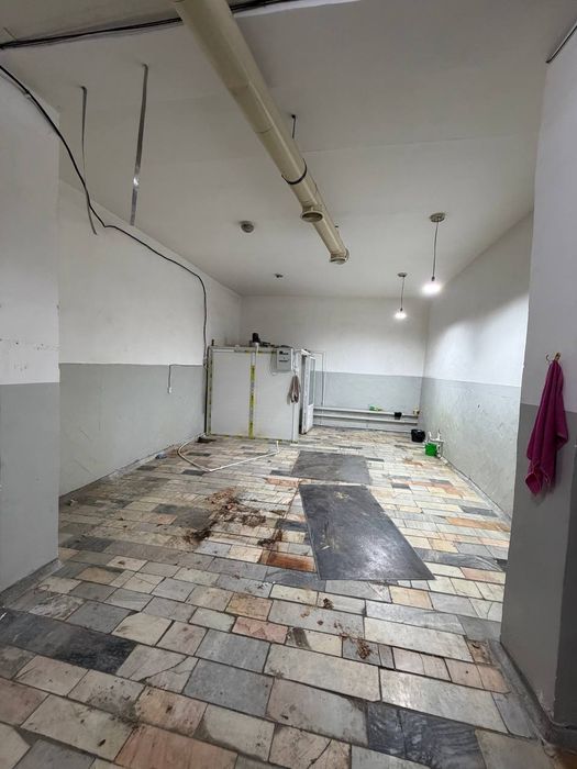 Помещение под Кондитерскую, Склад мини,Цех на Литературном  216 м2