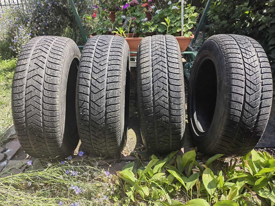 Anvelope Cauciucuri Masina SUV 225 65 R17 Pirelli M+S