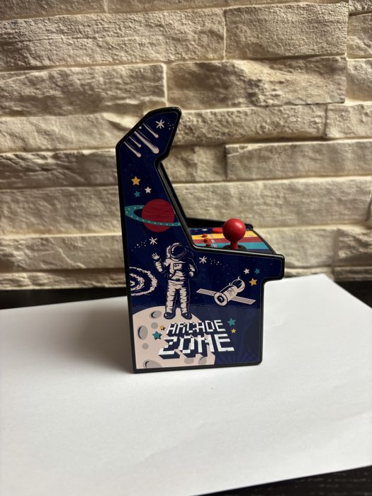 Joc retro în stare impecabilă