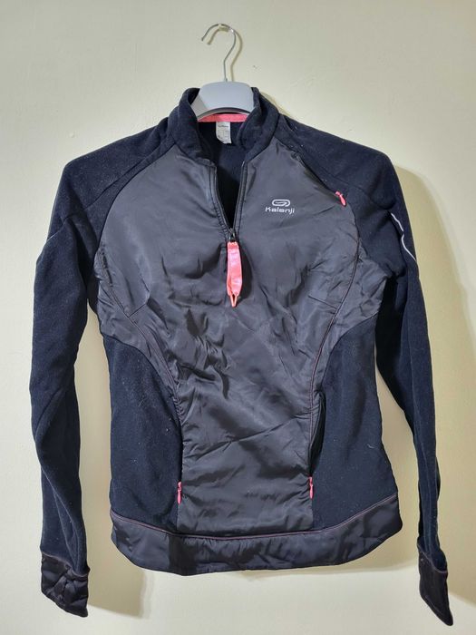 Bluze sport hanorace potrivite marime m