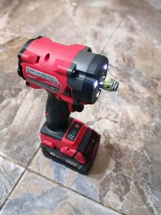 Impact insurubat milwaukee