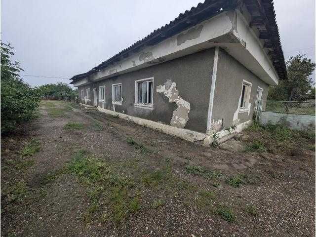 Teren intravilan Tutova 9257mp