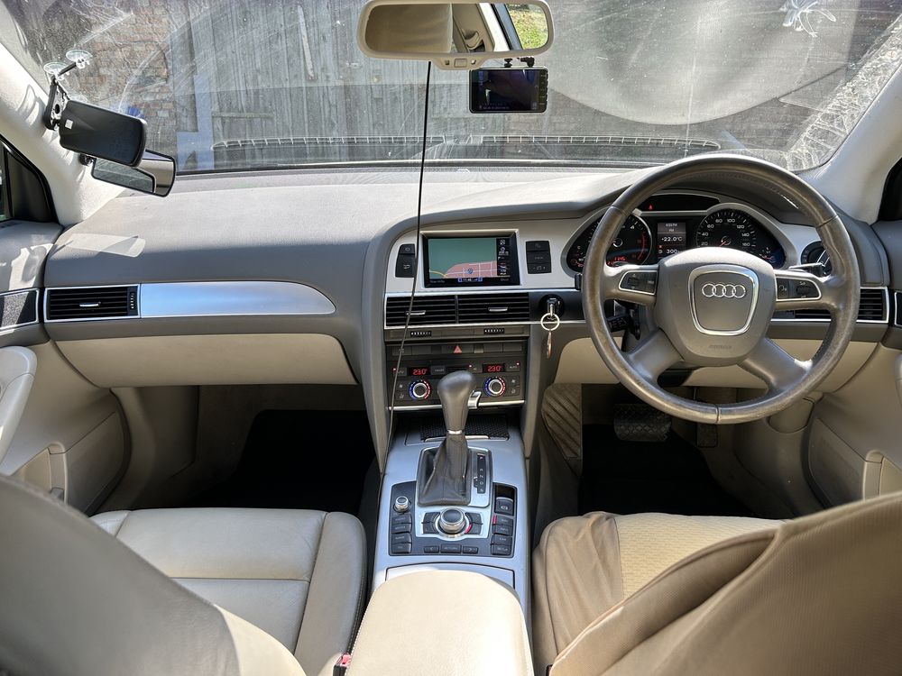 Dezmembrez Audi A6 C6 motor2000 136Cp An 2010 cutie automat