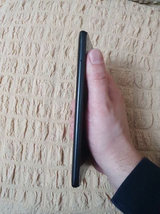 Srochna Sotiladi Xiaomi Poco M3 4+1/64Gb Black Original Xolati yaxshi