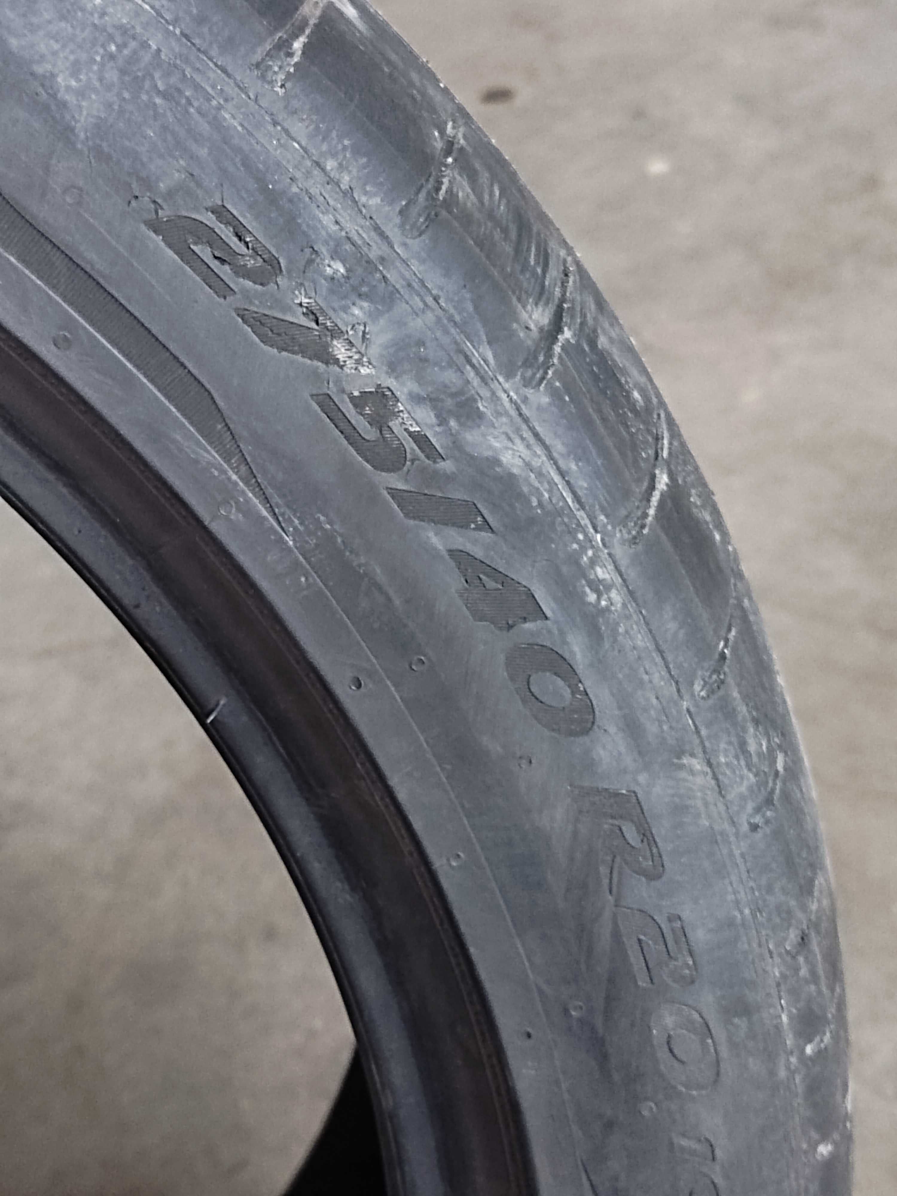 2 Anvelope de vara 275/40/20 Pirelli run flat