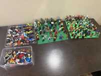 Лот Фигурки/човечета и части от конструктор Лего/Legoнад 100бр