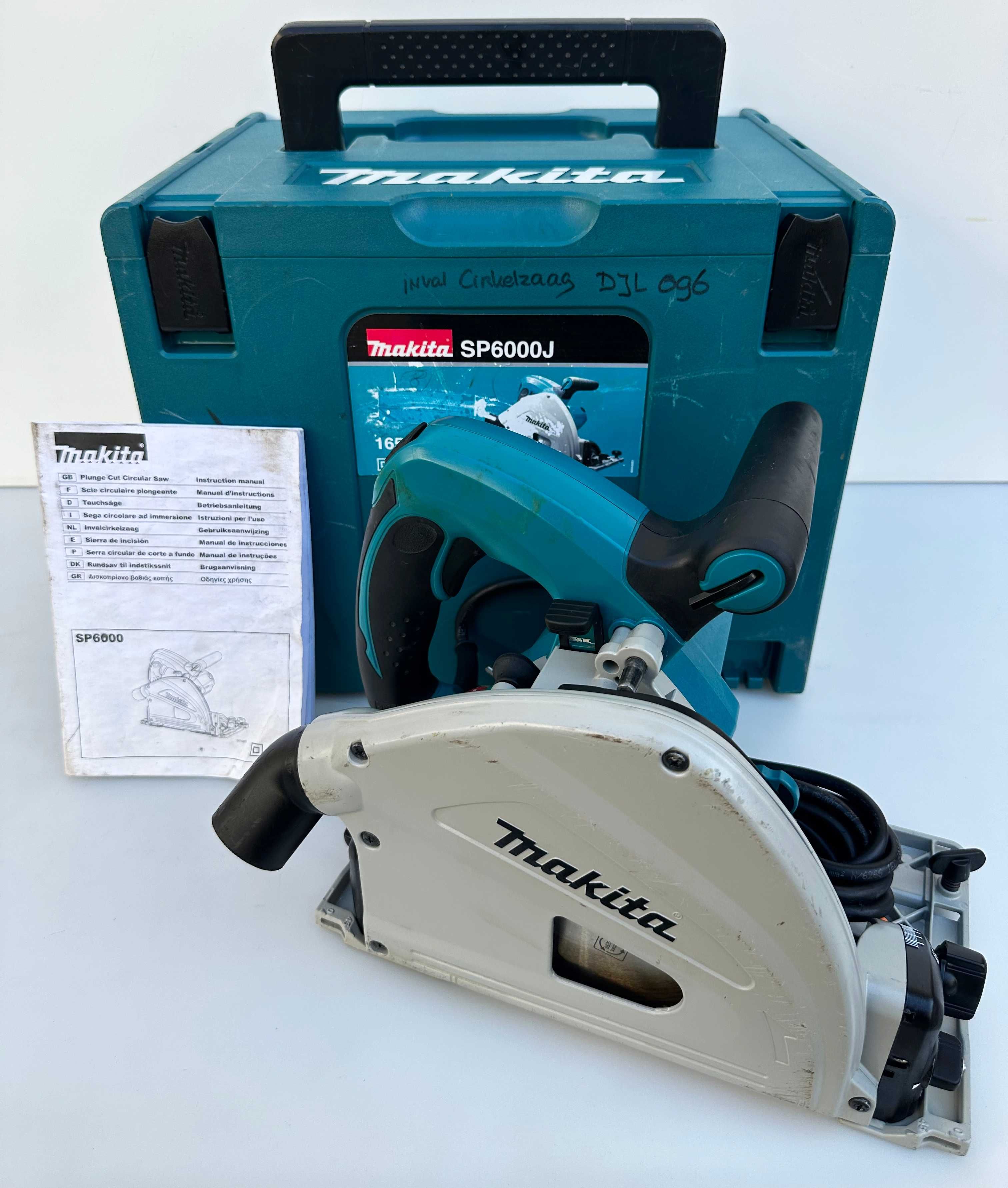 Makita SP6000 - Потапящ циркуляр 1300W перфектен!
