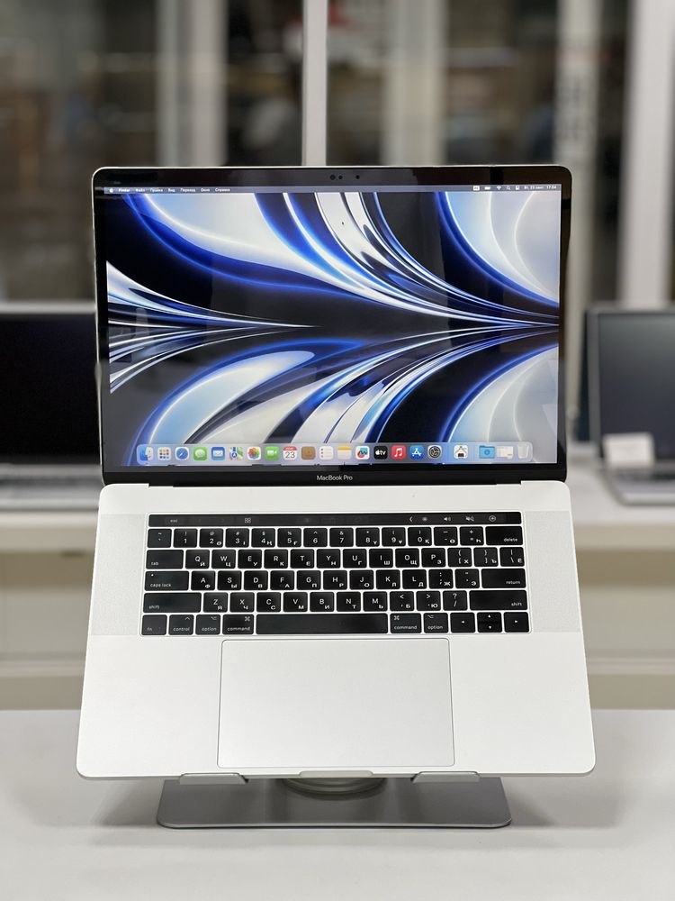 MacBook Pro Touchbar | Core i7 | ОЗУ 16Gb