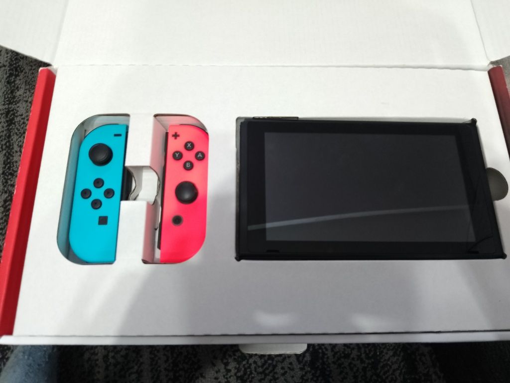 Vând Nintendo switch că nou (nu se livrează produsul prin curier)