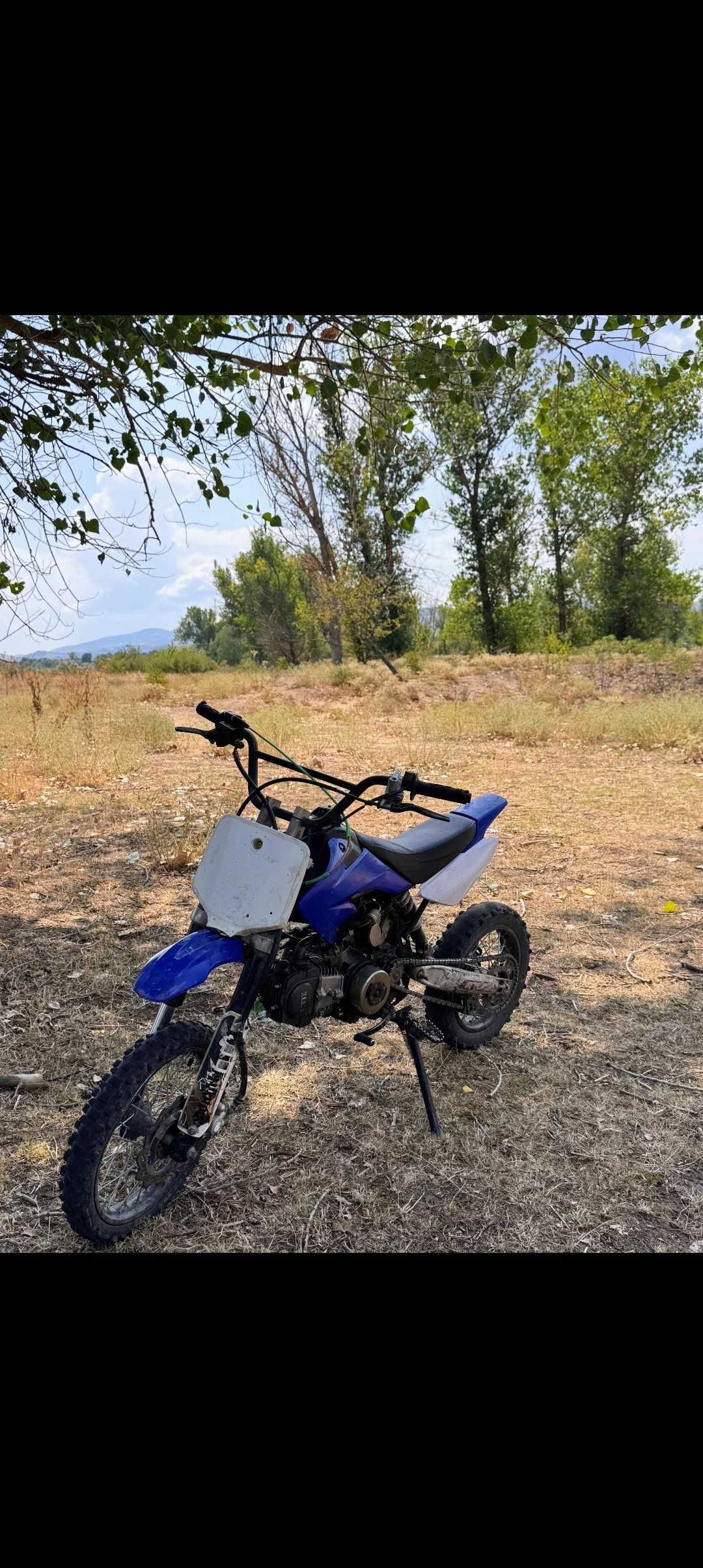 Продавам крос 140 кубика