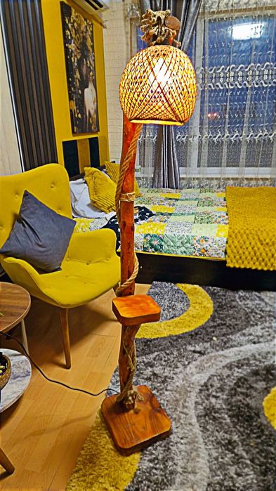 Продава се лампа хенд мейт