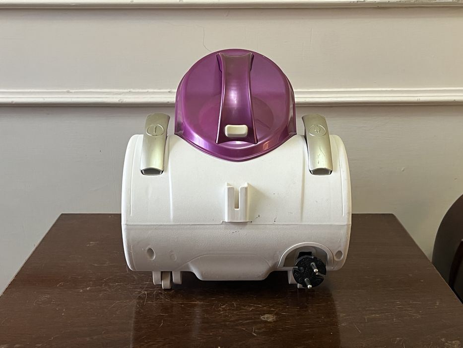 Пылесос Waldan 1822