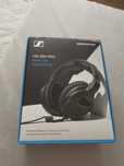 Vand casti Sennheiser Hd300  Pro în garantie ca noi 10/10