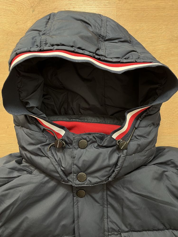 Tommy Hilfiger мъжко пухено яке размер М