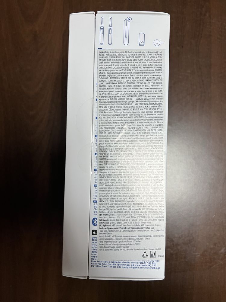 Set Nou 2 Periute de dinti electrice ORAL-B iO9