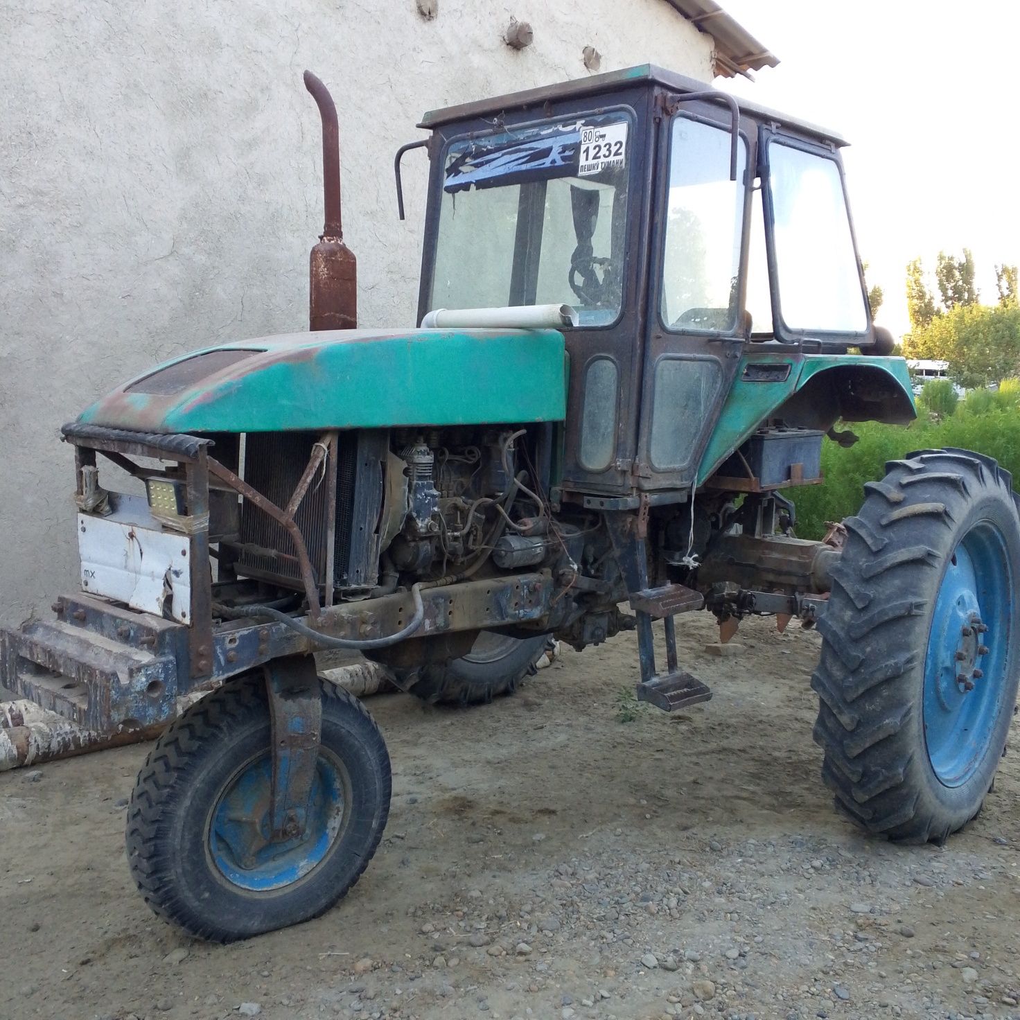 Traktor TTZ-80.10
