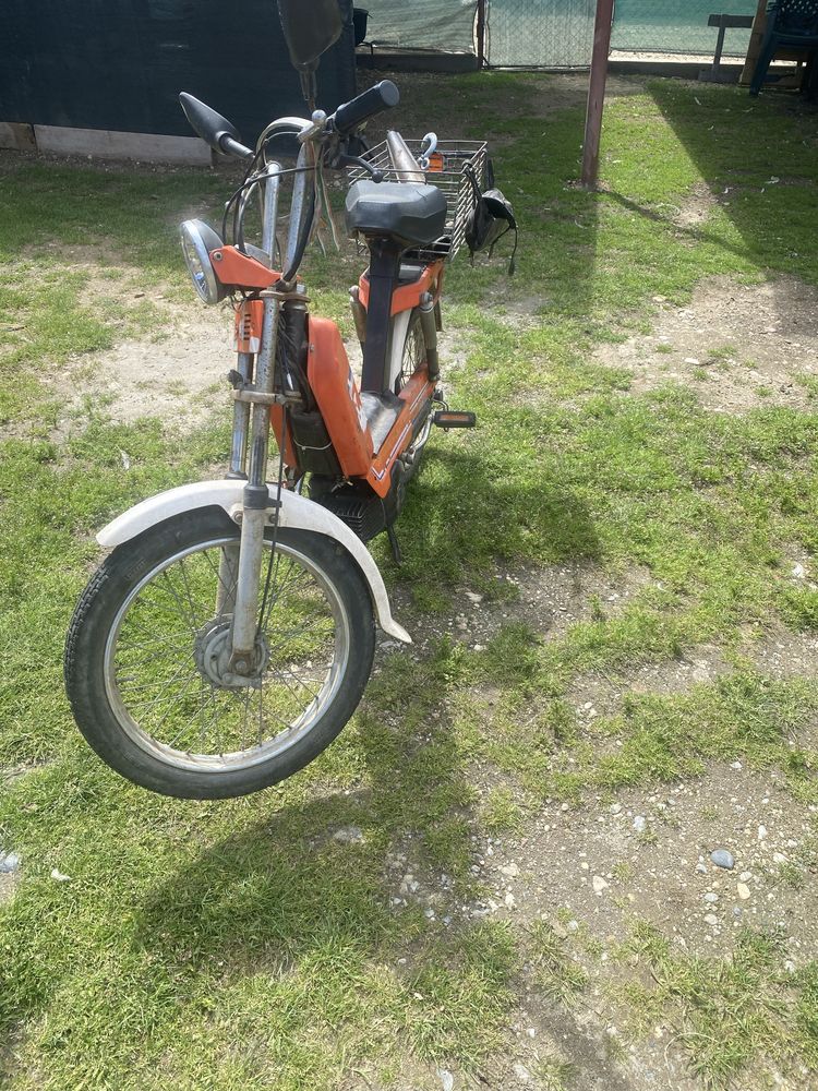 vand fantic motors sau schimb (mai am un scuter)
