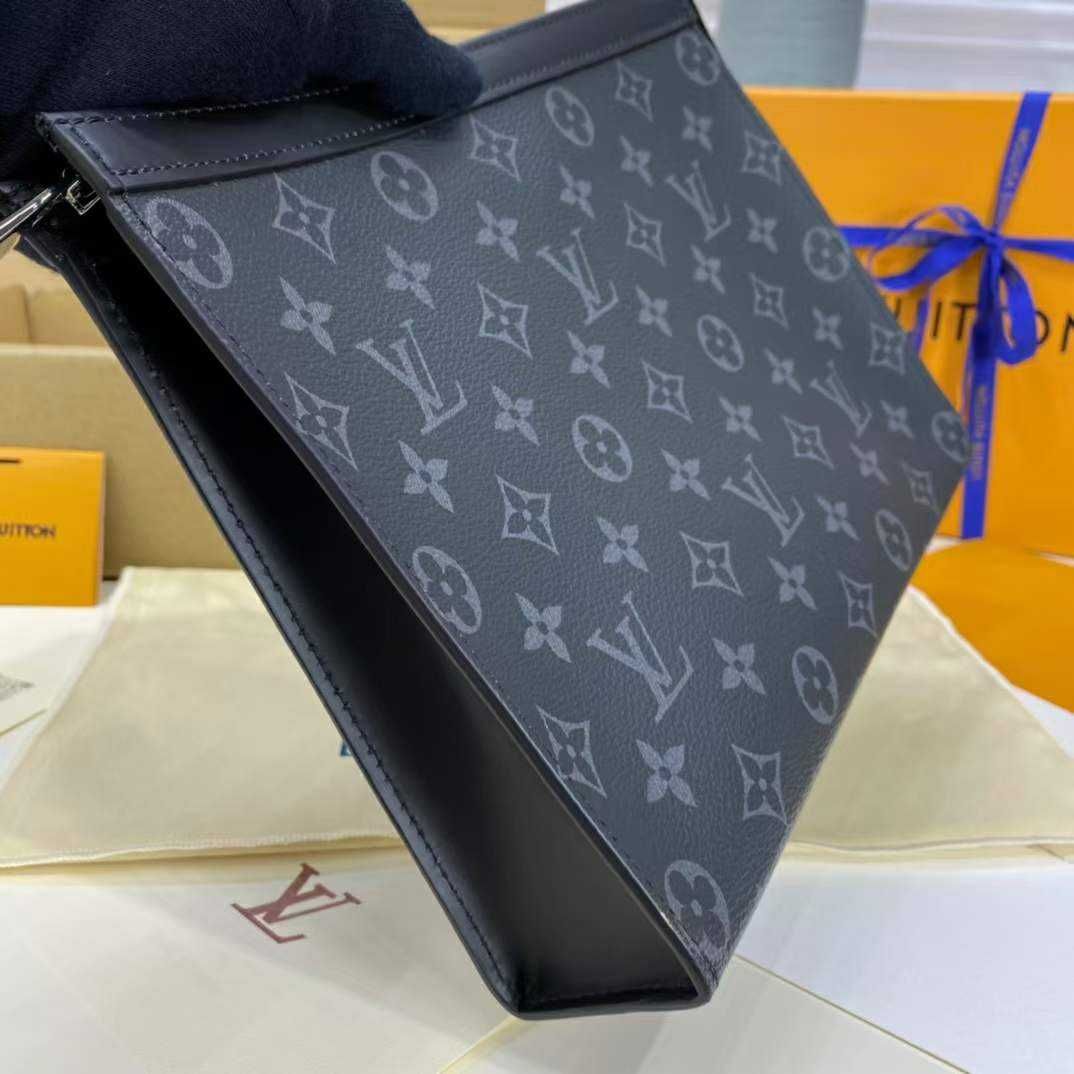 чанта Louis Vuitton Pochette Voyage