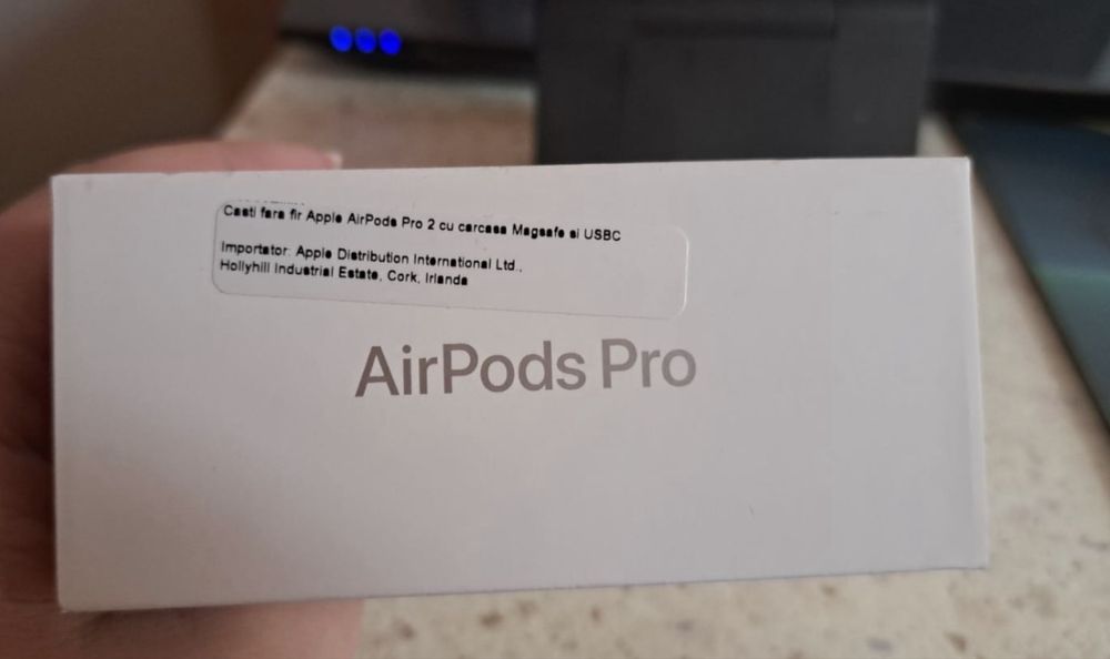 AirPods Pro (gen.2) cu carcasa de încărcare MagSafe (USB-C)