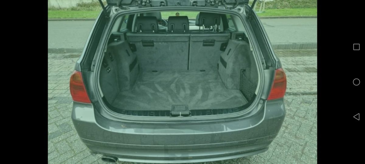 BMW Seria 3 320dHigh Executive