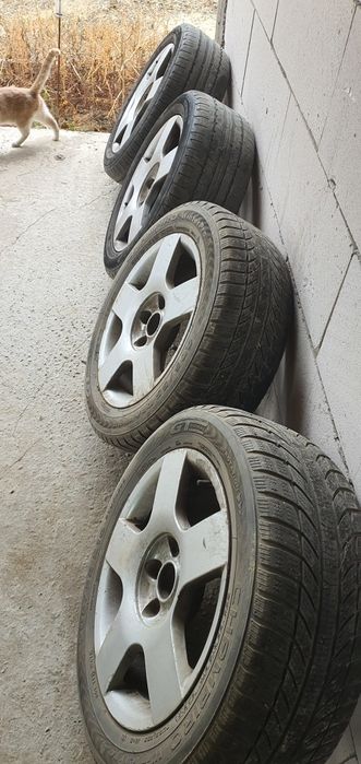 Vând set roți aliaj originale r16