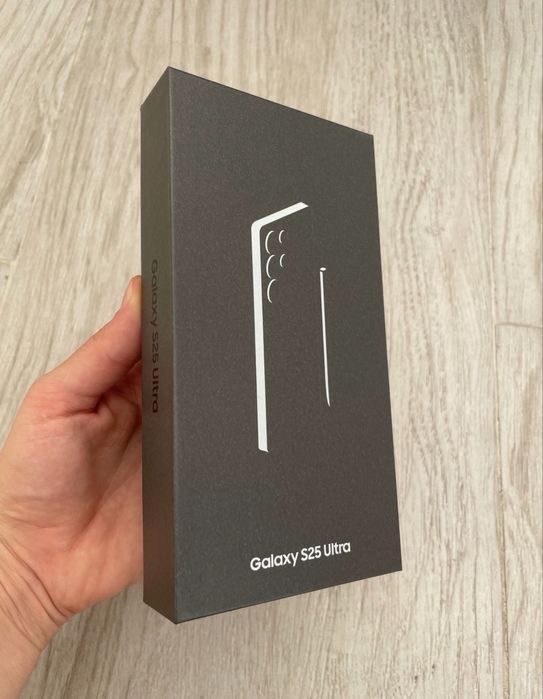Vand Samsung S25 Ultra 256gb