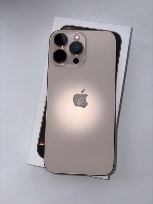 Продам Iphone 16 pro max