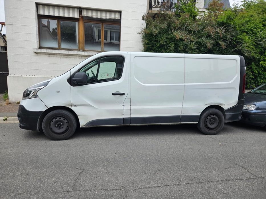 Renault trafic..